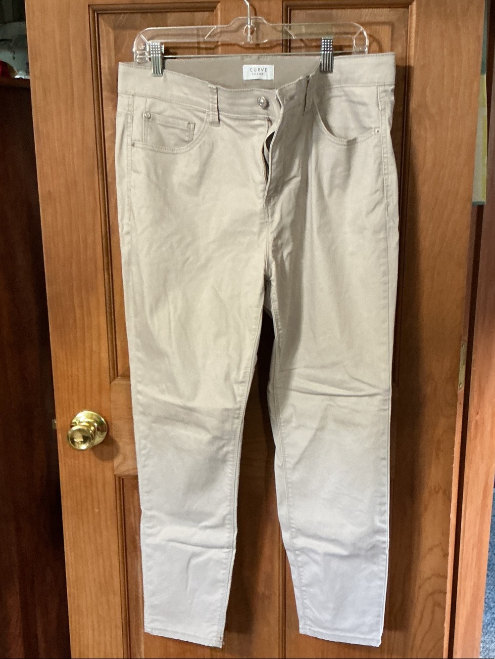 Curve Collection Cream Skinny Jeans — Stretch Slim Fit